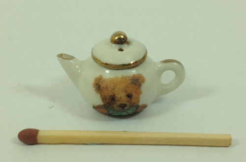 Teddy bear teapot T38
